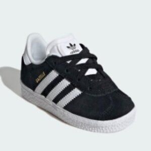 🍎 Adidas | Black & White Gazelles